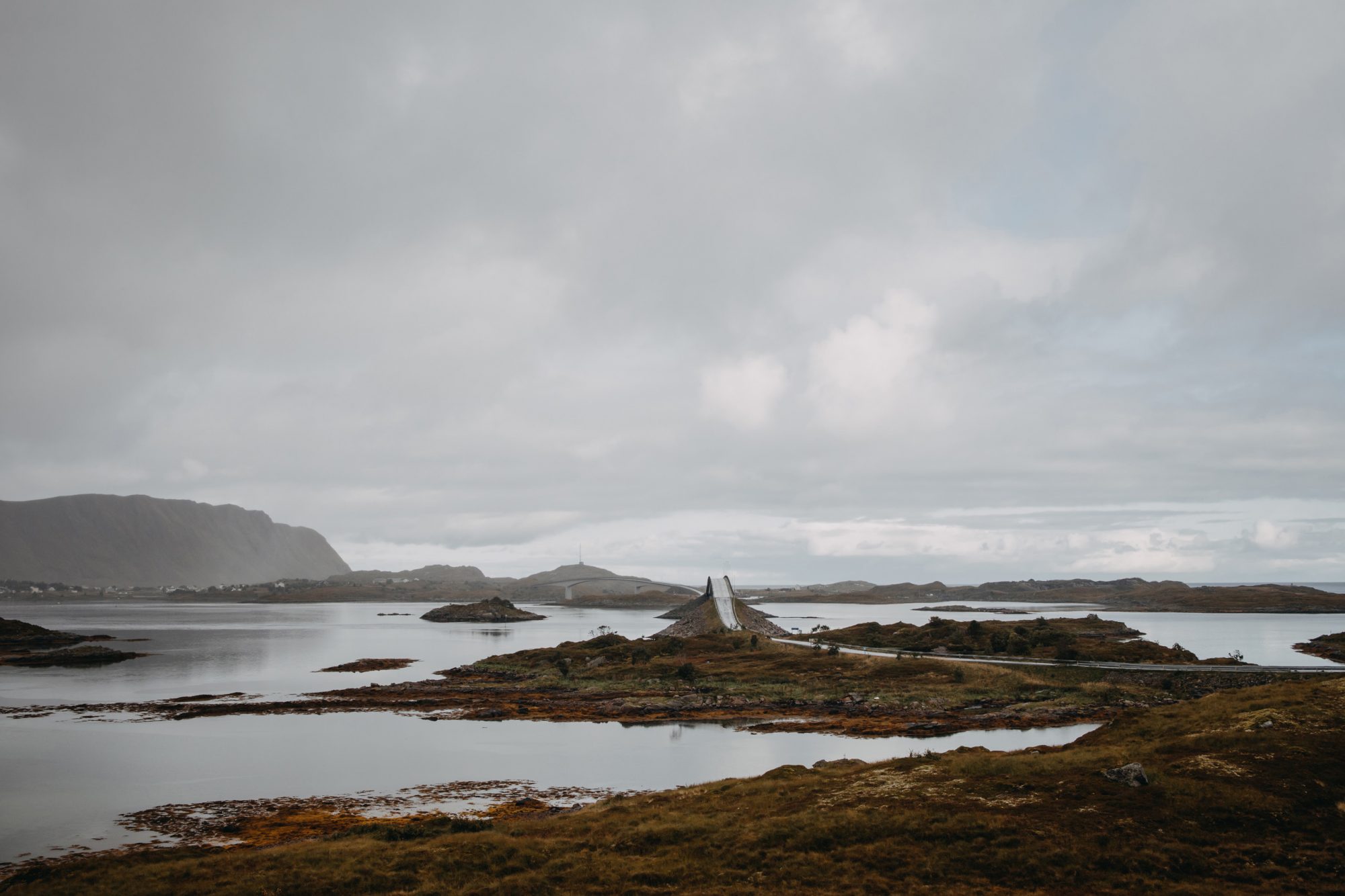 Adrien & Lucille wedding story in Lofoten Islands — photograph 2