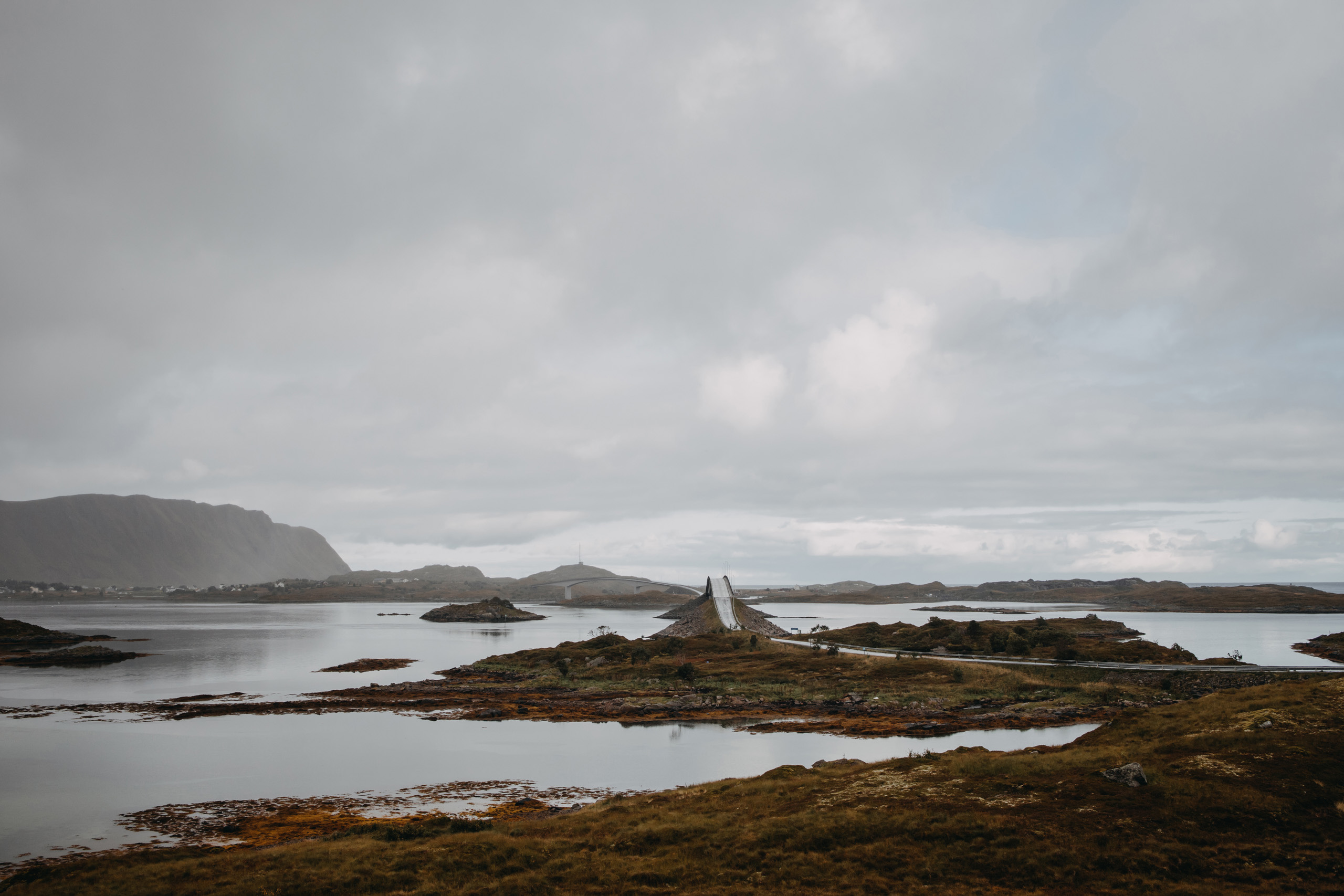 Adrien & Lucille wedding story in Lofoten Islands — photograph 2