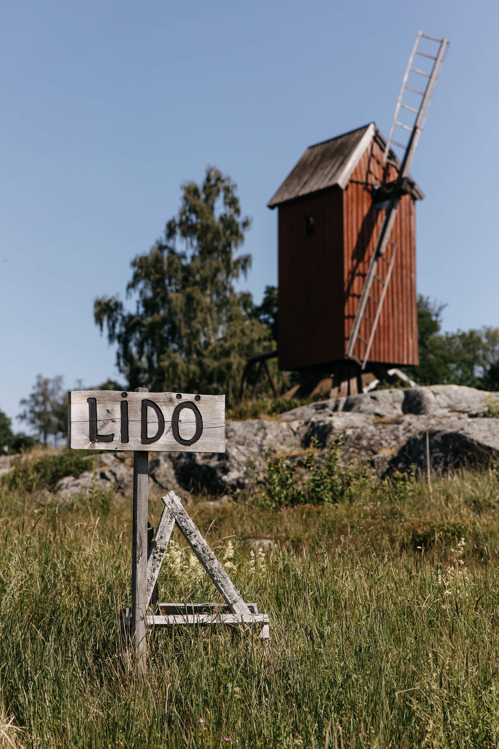 Erik & Emelie wedding story in Lidö Island — photograph 2