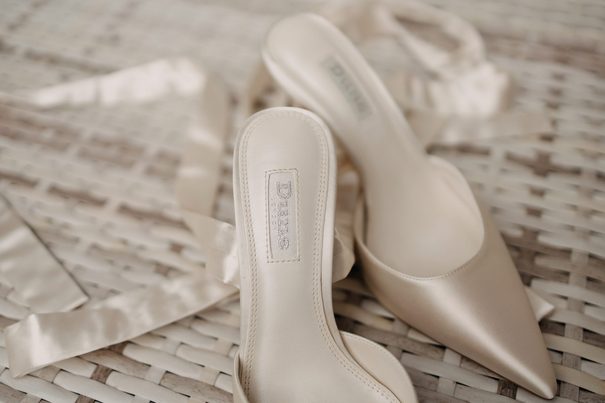 Fredrik & Ingvild wedding story in Sweden — photograph 3