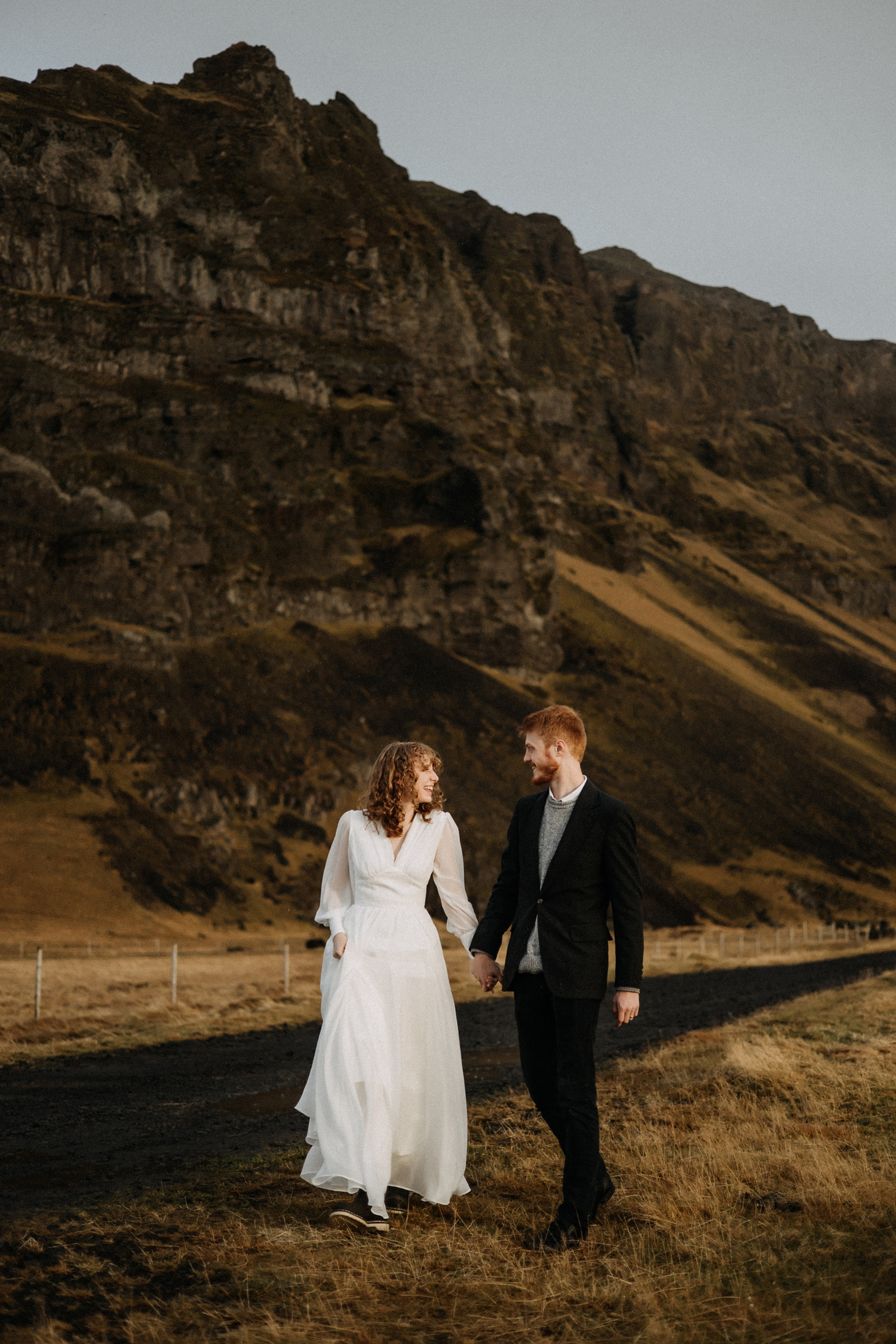 Jacob & Claire wedding story in Iceland — photograph 2