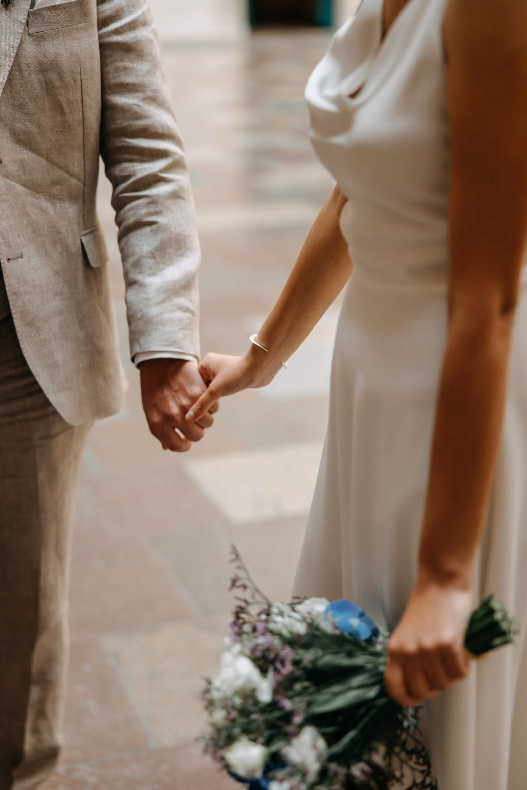 Louis & Shamim wedding story in Copenhagen City Hall — photograph 3