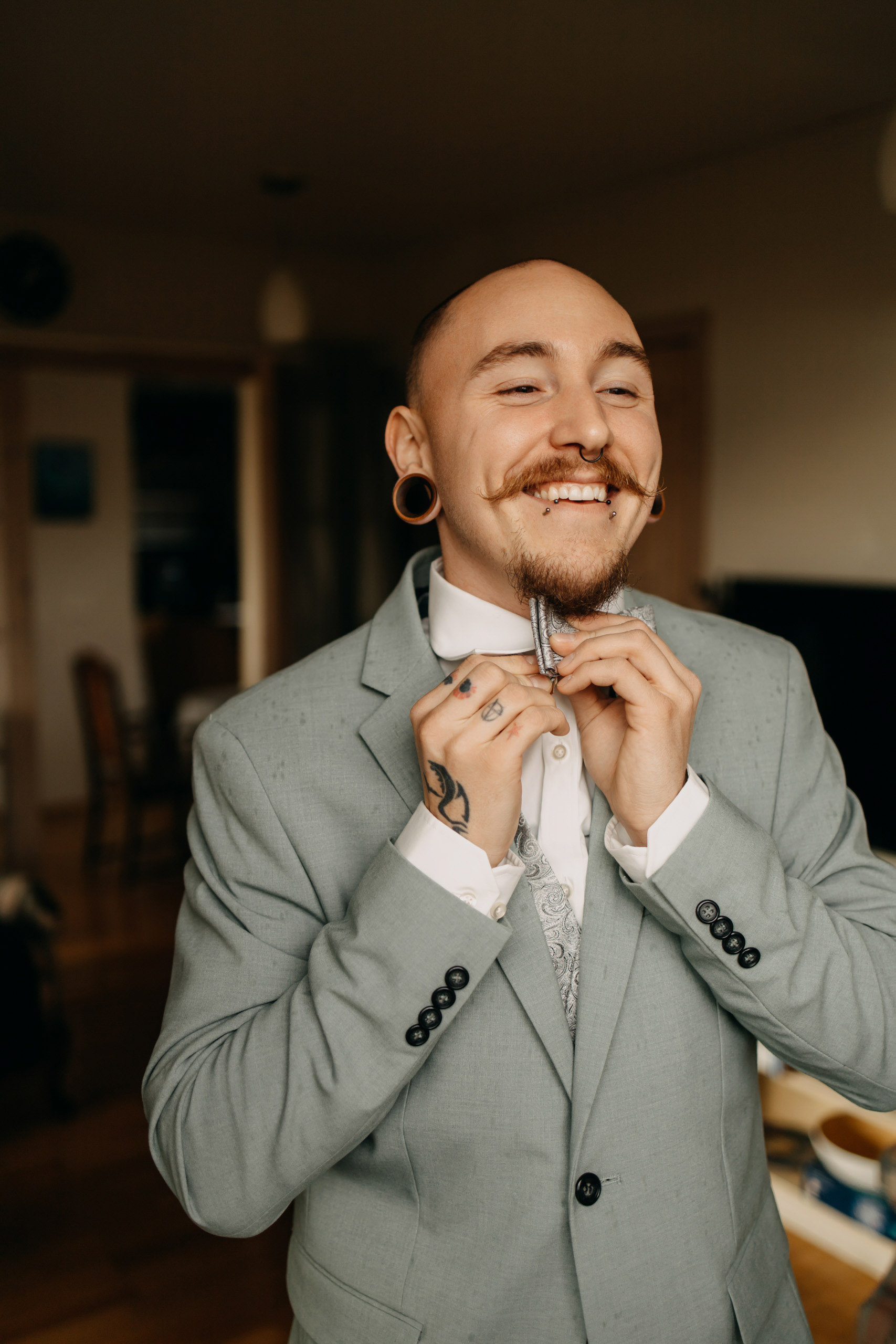 Nico & Desiree wedding story in West Iceland — photograph 4